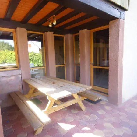 Authentic Chalet With Terrace In Harreberg Сasa de vacaciones *
