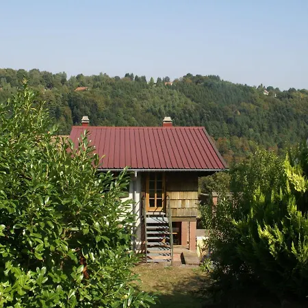 Сasa de vacaciones Authentic Chalet With Terrace In Harreberg Hommert
